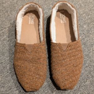 TOMS Alpargata Winter Sherpa Lined Brown Sweater Slip-On Shoes Women's 10